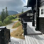 Luxurious 4 Bedroom Mountain With Gaustatoppen View * Gaustablikk