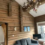 Luxurious 4 Bedroom Mountain With Gaustatoppen View Σπίτι διακοπών Gaustablikk