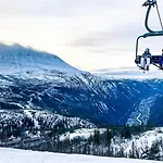 Σπίτι διακοπών Luxurious 4 Bedroom Mountain With Gaustatoppen View