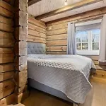 Luxurious 4 Bedroom Mountain With Gaustatoppen View