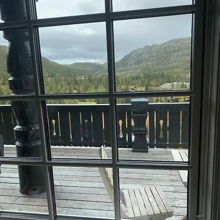 Luxurious 4 Bedroom Mountain With Gaustatoppen View Casa vacanze Gaustablikk