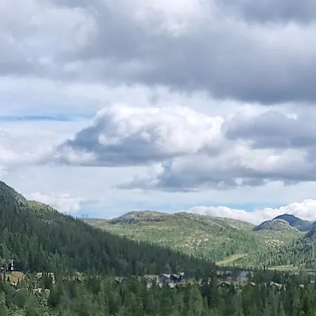 Luxurious 4 Bedroom Mountain With Gaustatoppen View * Gaustablikk