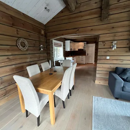 Luxurious 4 Bedroom Mountain With Gaustatoppen View