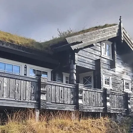 Feriehus Luxurious 4 Bedroom Mountain With Gaustatoppen View