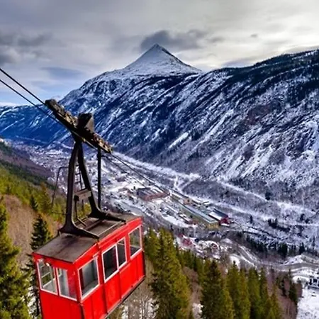 Luxurious 4 Bedroom Mountain With Gaustatoppen View * Gaustablikk